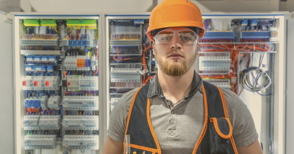 Leading-Electrical-Contractor-in-Riyadh