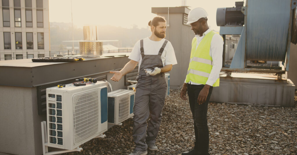 How-to-Choose-the-Right-HVAC-Contractor-in-Saudi-Arabia