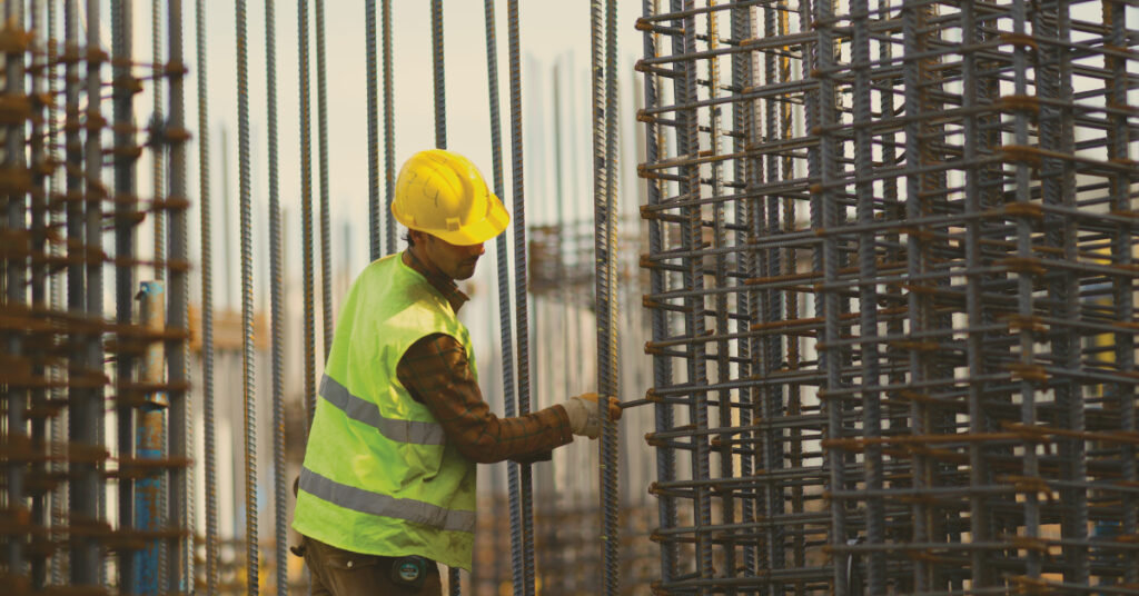 Reinforcing-Structures-Concrete-Jacketing-vs-Carbon-Fiber