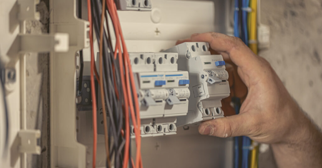 Optimizing-Electrical-Systems-for-Energy-Efficiency-in-Summer